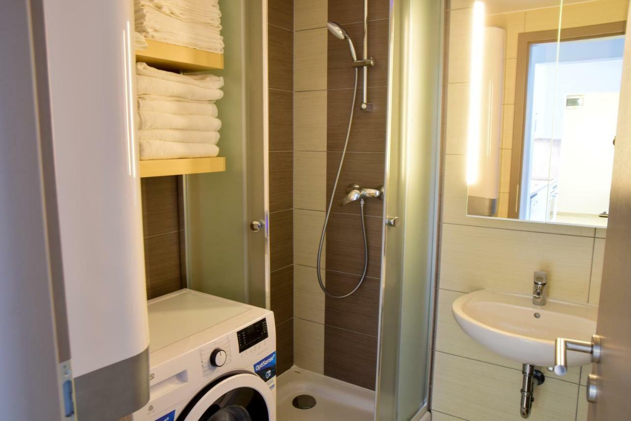 K&K Apartment Siófok Eksteriør billede