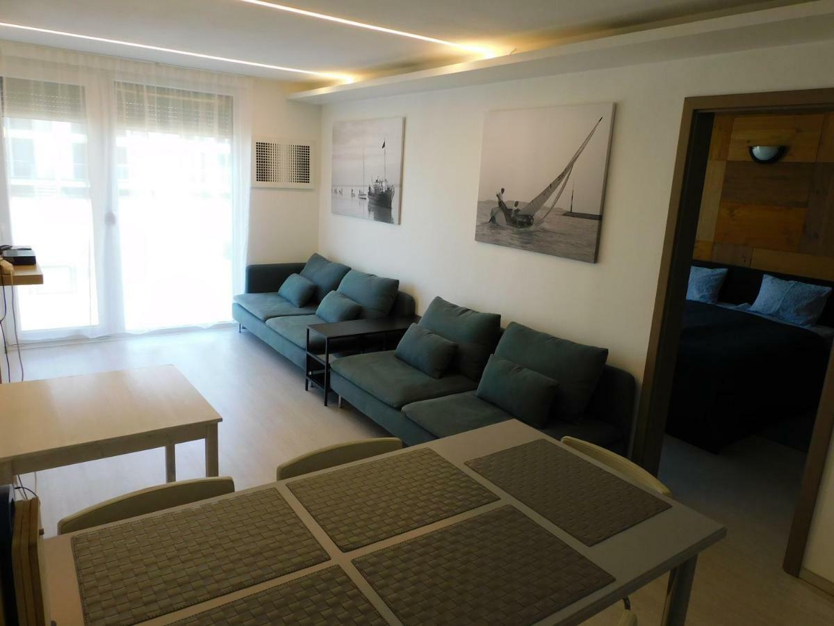 K&K Apartment Siófok Eksteriør billede